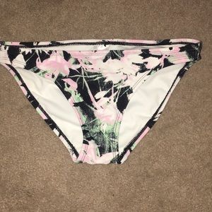 Size small in womens bikini bottoms
